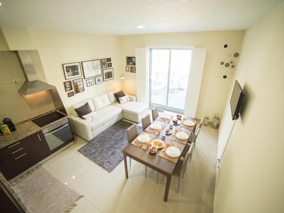 Bombarda Vintage Apartments Porto Luaran gambar